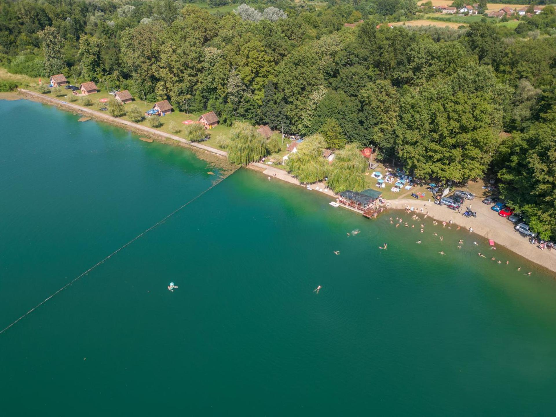 Laguna Club Lake Resort Donji Zabar Экстерьер фото